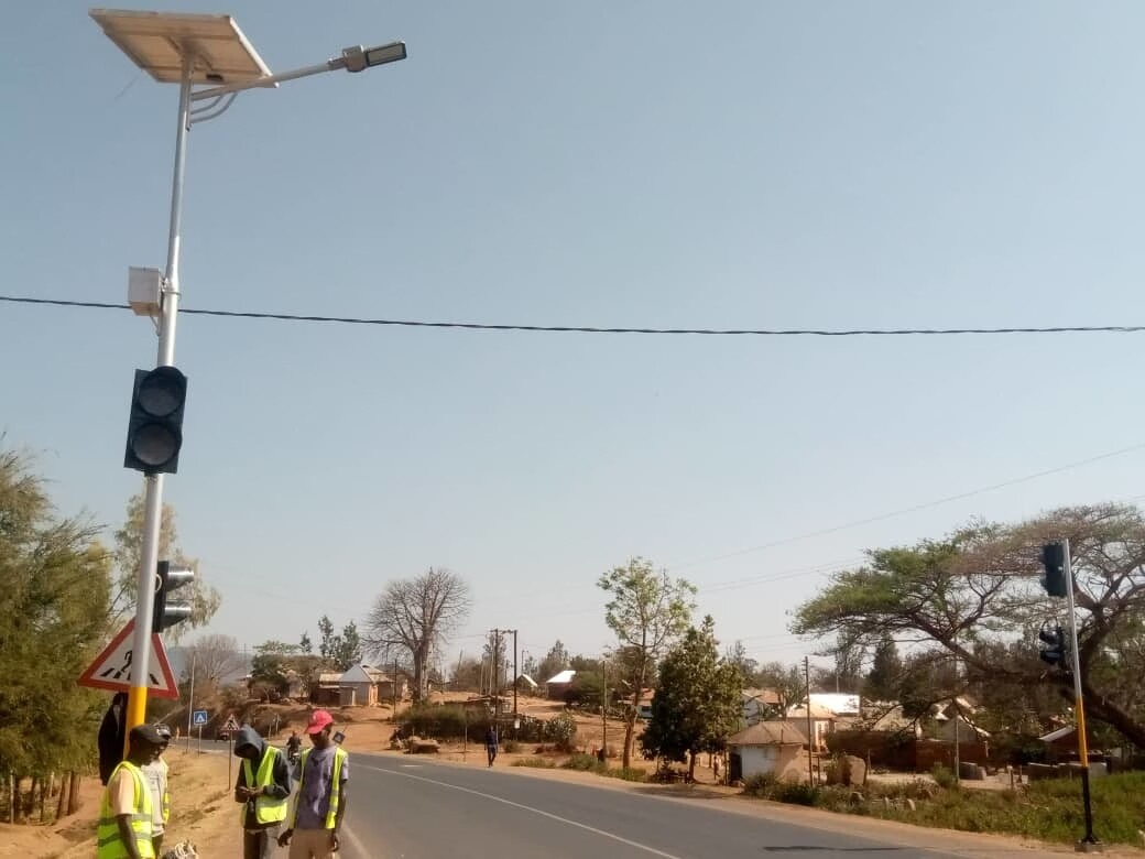 8M 60W Solar Street Light in Tanzania 3